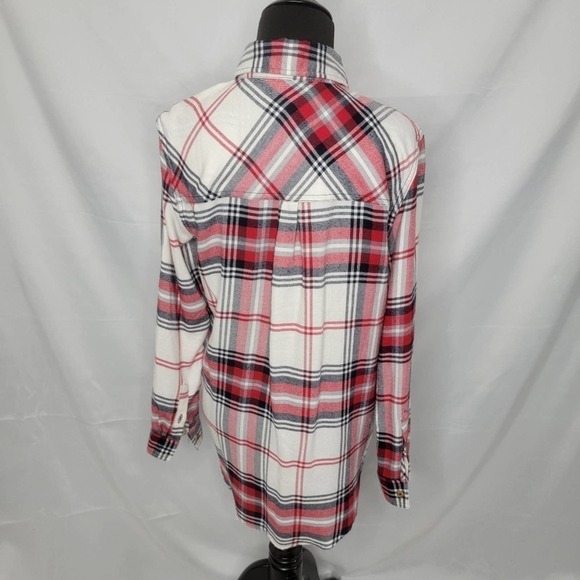 Forever 21 Button Up Collared Long sleeve Plaid - Picture 5 of 9